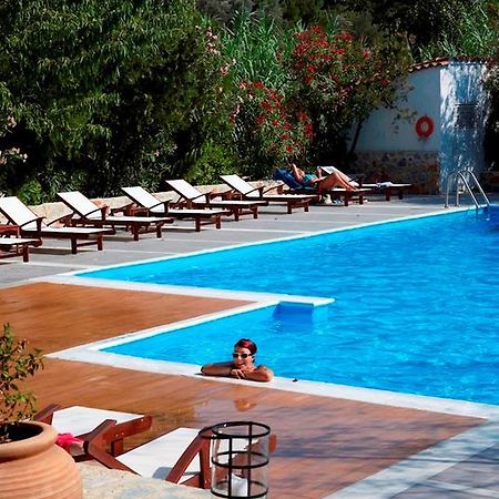 Astoria Hotel Трулос Экстерьер фото